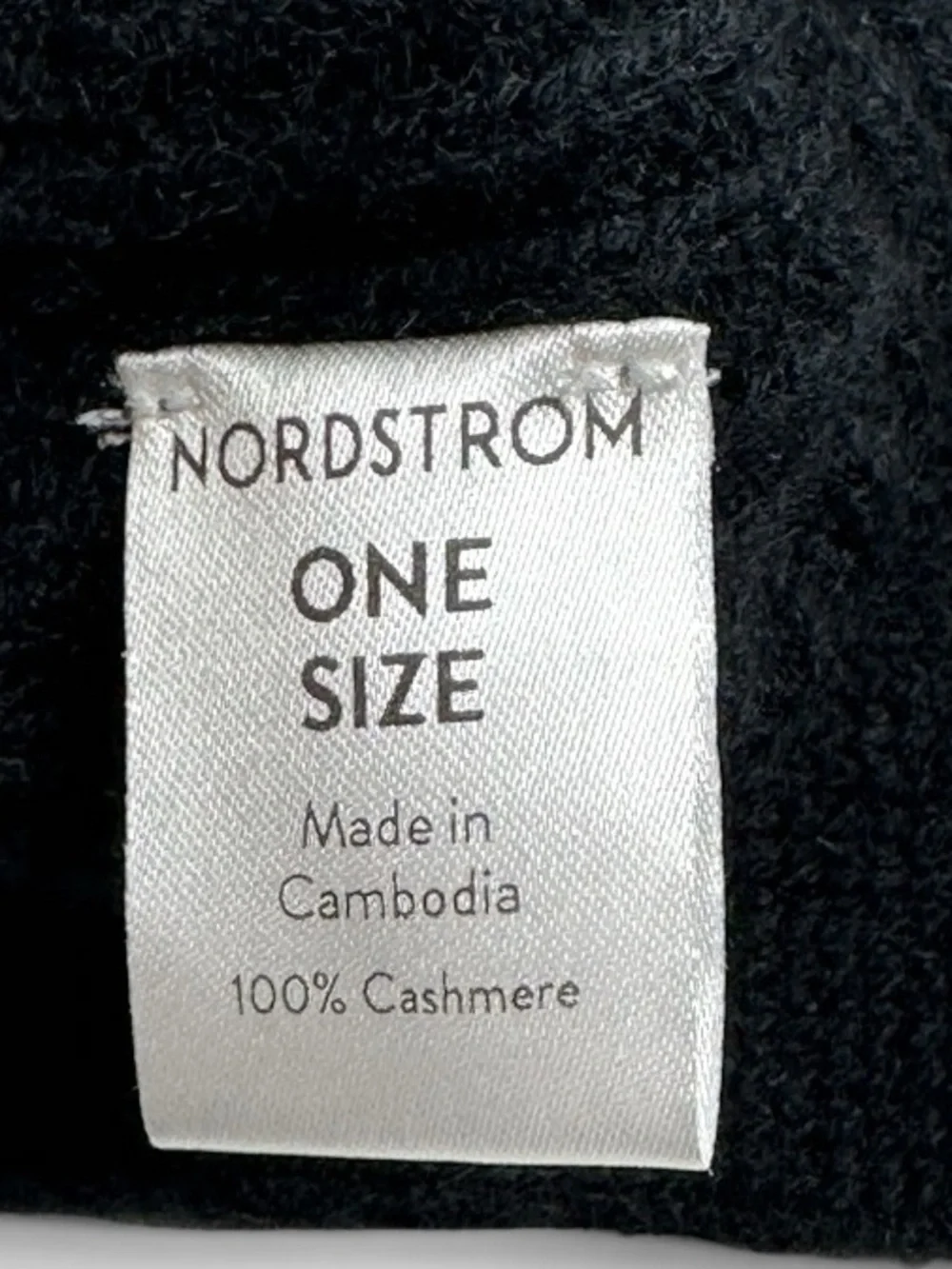 Nordstrom 100% Cashmere Knit Touchscreen Tech Gloves Black One Size NWOT